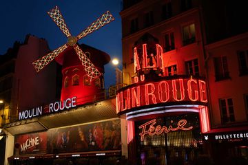 Moulin Rouge Windmill airbnb bedroom and terrace