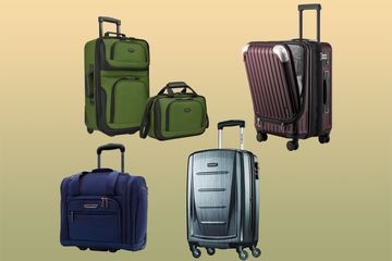 Roundup: Flight Attendant-Loved Luggage After-Christmas Amazon Deals Tout