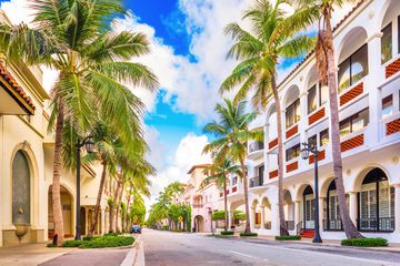 Worth Ave in Palm Beach, Florida 