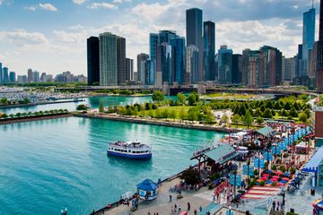 Aerial view of the Navy pier and skyline in Chicago 