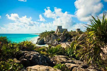 The Mayan ruins of Tulum, Mexico overlooking the ocean